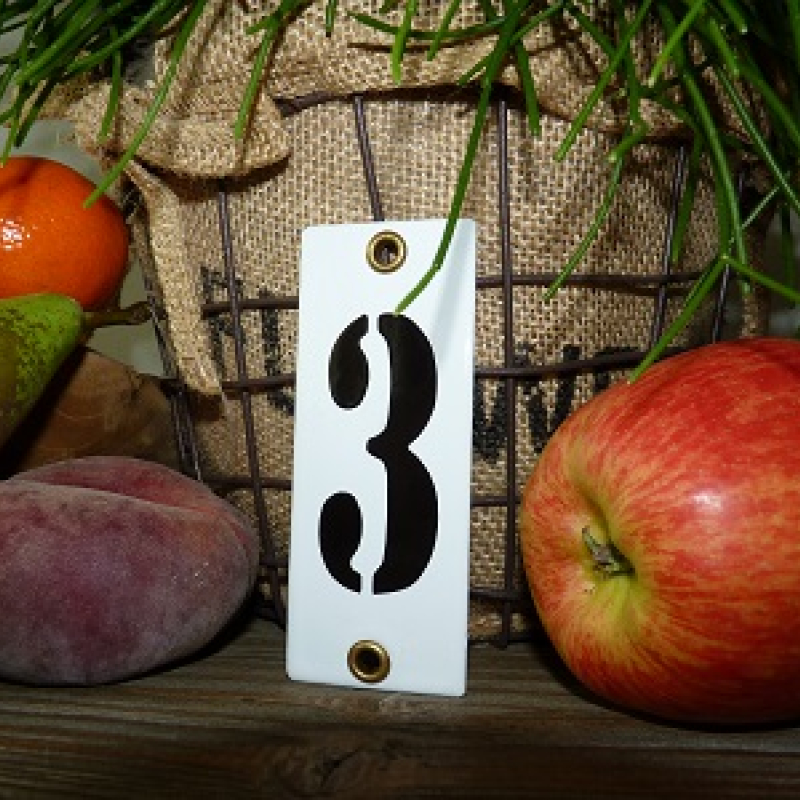 Huisnummer industrieel wit 4x10