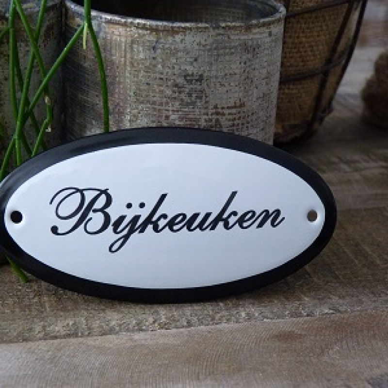 Emaille deurbordje ovaal 'Bijkeuken'